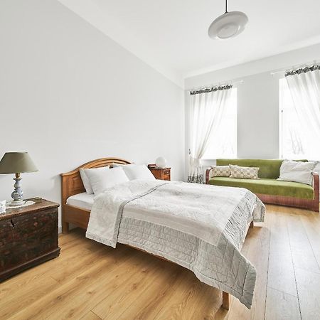 Bright And Warm Apartment, Vilnius City Centre Екстер'єр фото